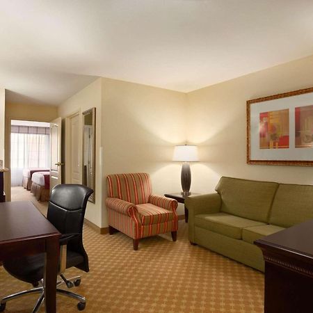 Country Inn & Suites By Radisson, Washington At Meadowlands, Pa Exteriér fotografie