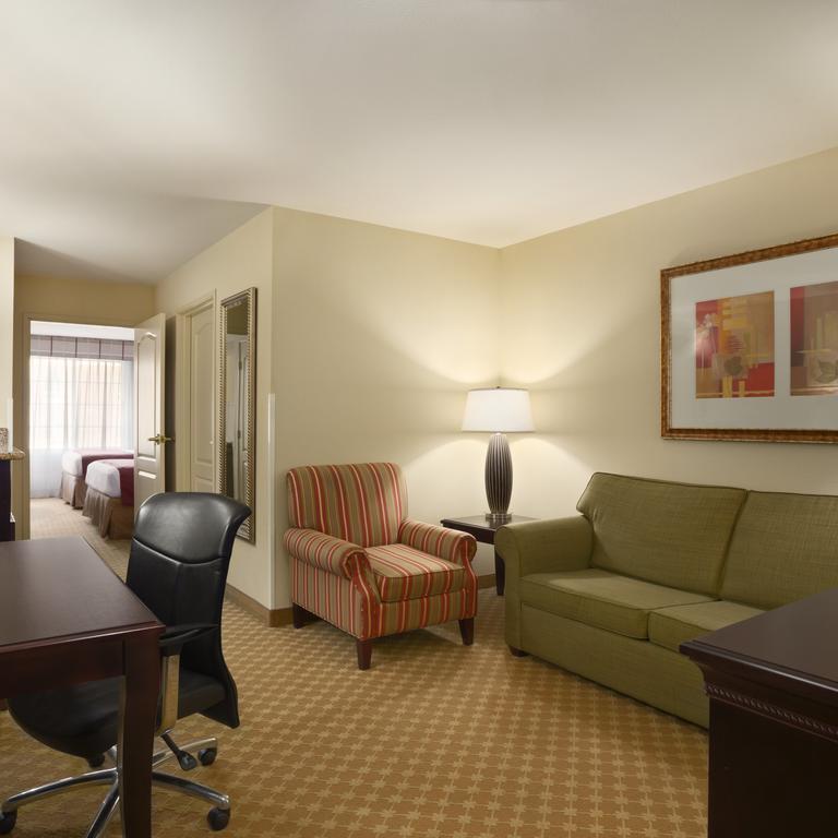 Country Inn & Suites By Radisson, Washington At Meadowlands, Pa Exteriér fotografie